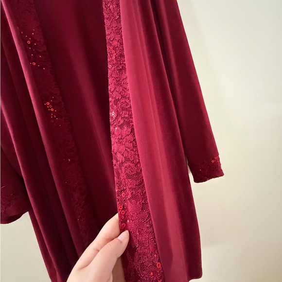 Catherines Deep Red Lace-Trimmed Robe - Picture 5 of 7